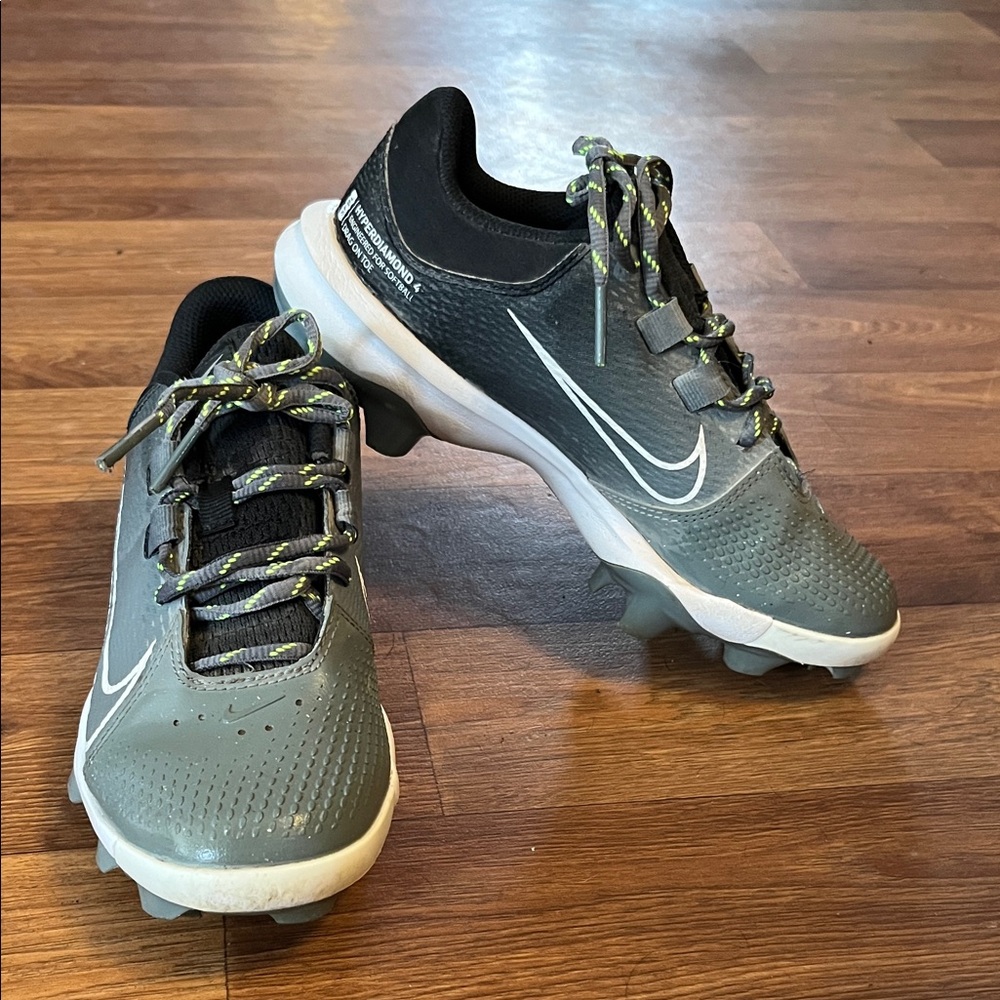 Womens Nike Gray and Black Hyperdiamond 4 Softball Cleats